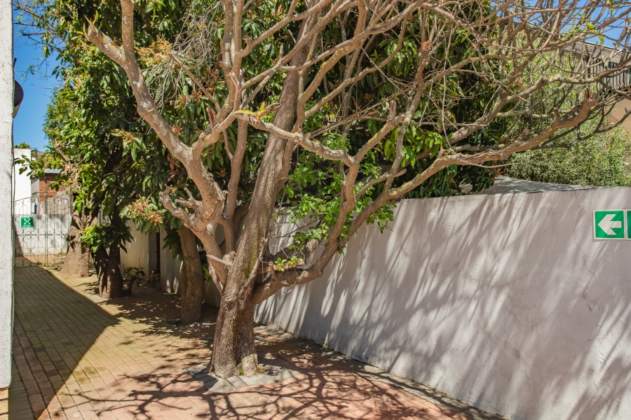 7 Bedroom Property for Sale in Wellington Central Western Cape